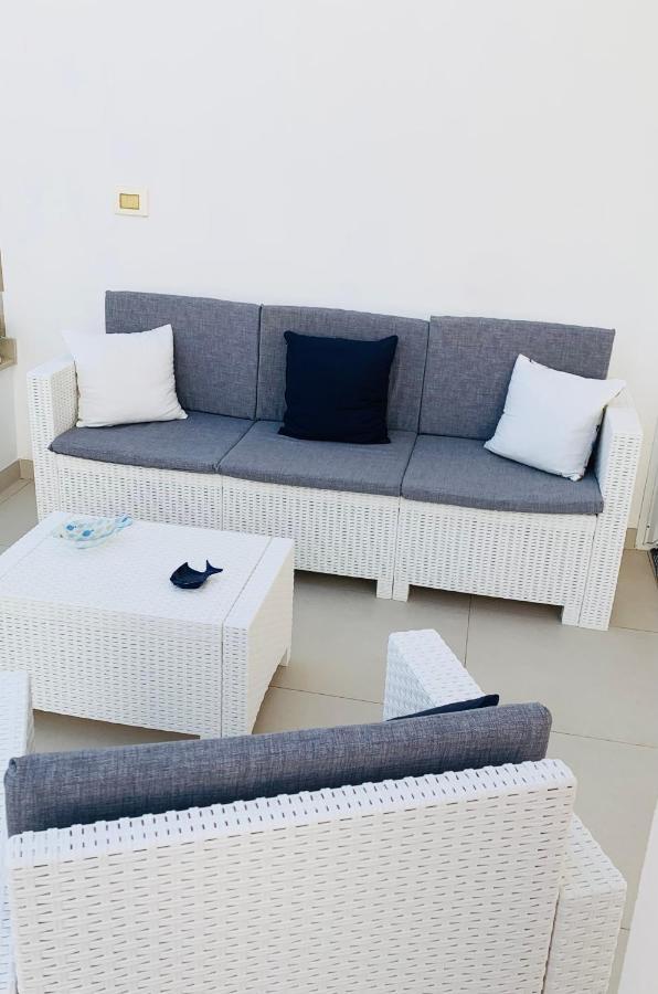 Dolcevitasuites - Modern 3 Bdr Villa In S. Lorenzo Reitani Buitenkant foto