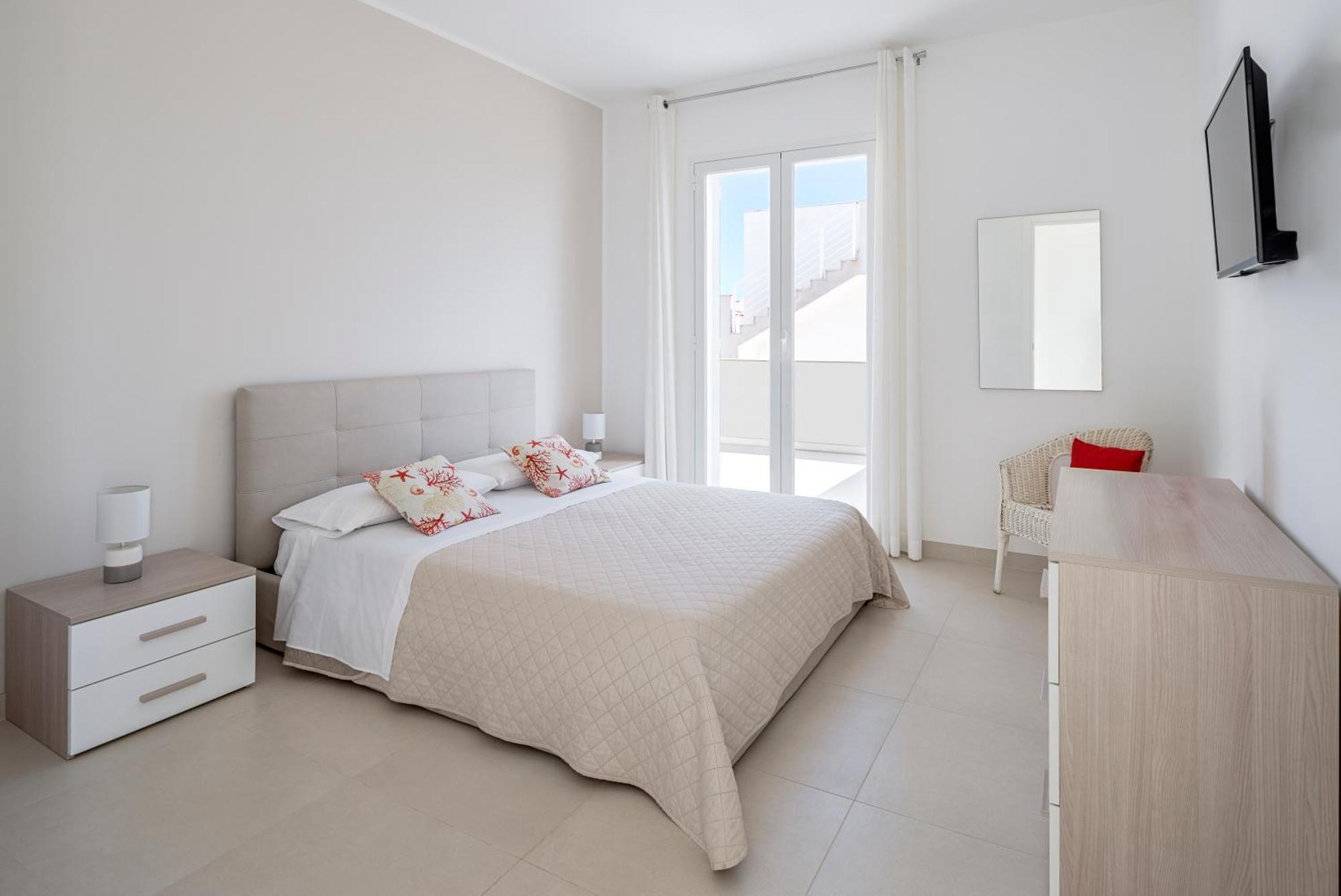 Dolcevitasuites - Modern 3 Bdr Villa In S. Lorenzo Reitani Buitenkant foto