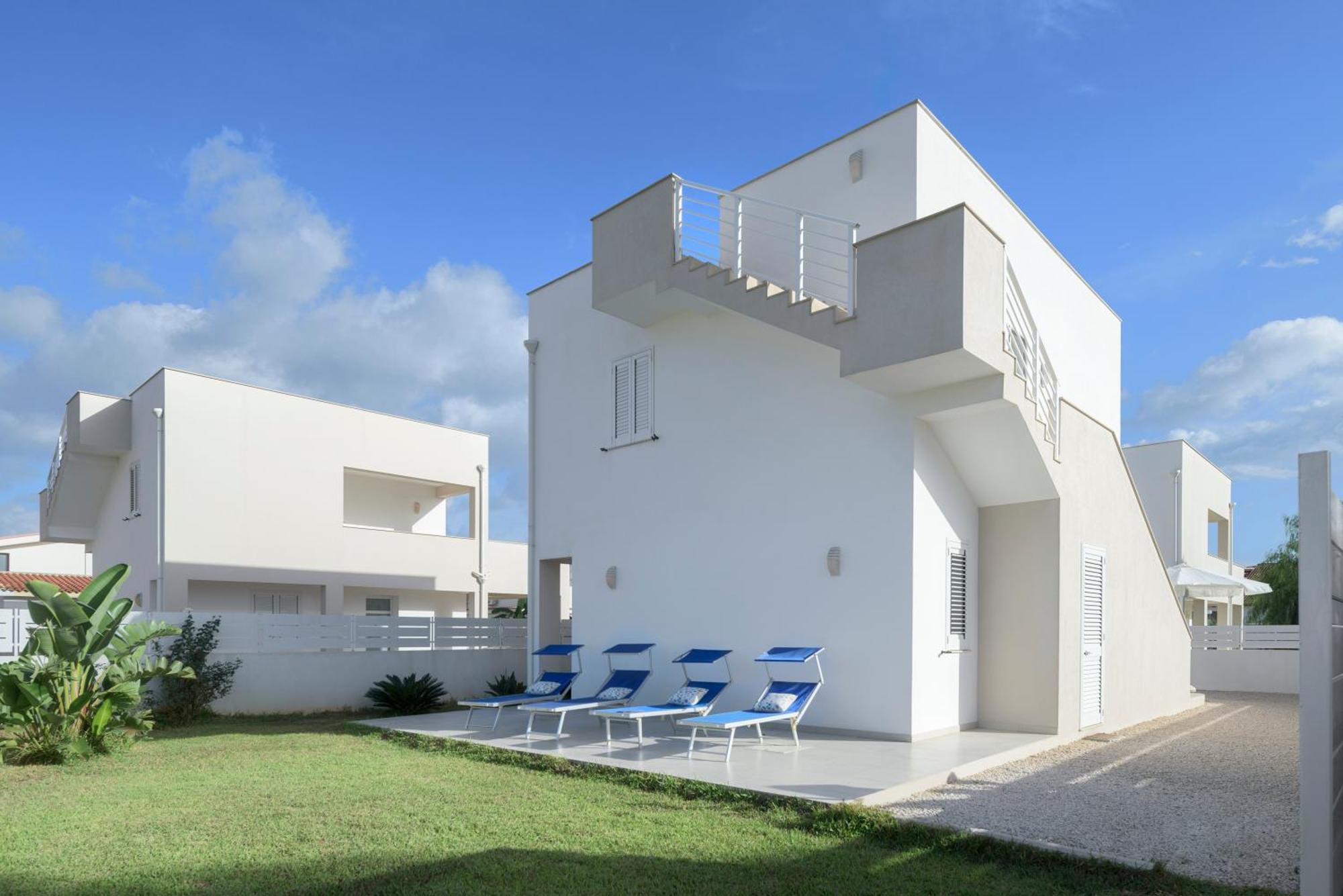 Dolcevitasuites - Modern 3 Bdr Villa In S. Lorenzo Reitani Buitenkant foto