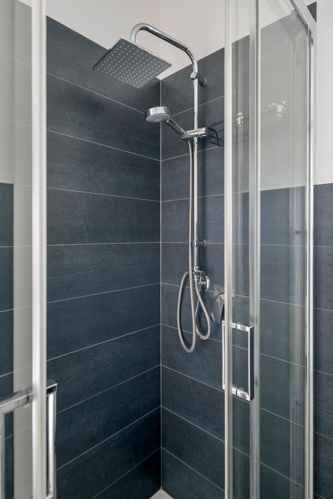 Dolcevitasuites - Modern 3 Bdr Villa In S. Lorenzo Reitani Buitenkant foto